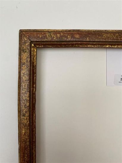 null BAGUETTE en bois mouluré et doré.
Epoque Louis XVI
19 x 15,5 x 2,5 cm