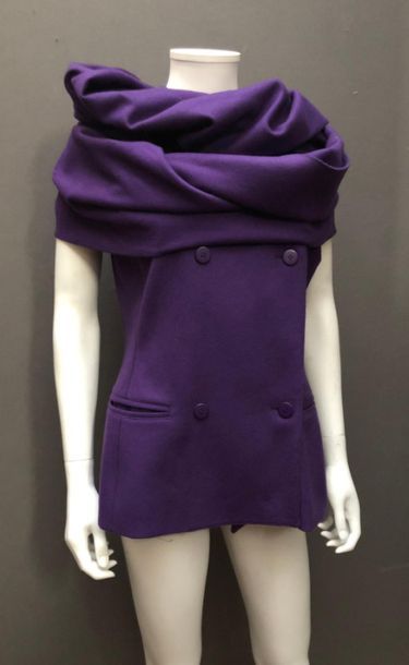 null CLAUDE MONTANA Hiver 1988 : Veste a col châle en lainage violet T38, hiver 1988...