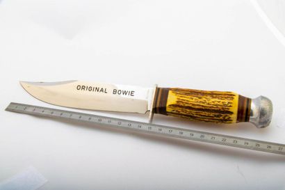 null COUTEAU de CHASSE , "Original Bowie", lame en acier inoxydable (rayé), garde...