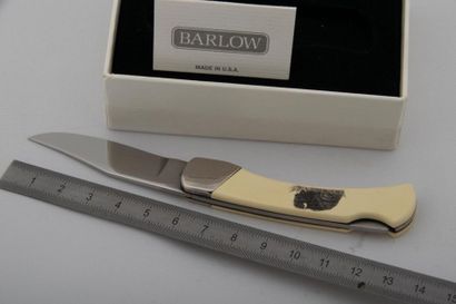 null BARLOW Stephen, USA, single-bladed stainless steel knife, gold brass lock, stainless...