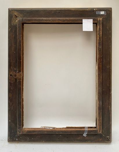 null Gilded wood and paste frame decorated with a frieze of scrolls, rosaries, frieze...