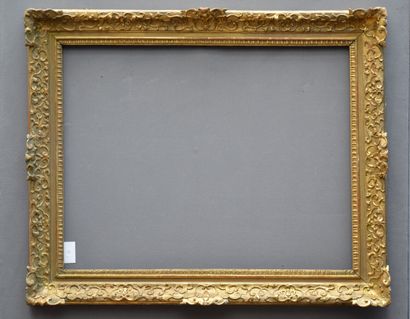 null Large carved and gilded oak FRAME with Bérain decoration (restoration, modified...
