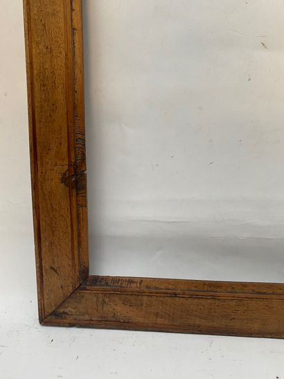 null Frame in walnut and light wood mesh 

Charles X period

70.5 x 53.5 x 6.5 cm...