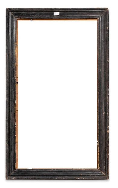 null Moulded and blackened wood frame. 

Late 18th - early 19th century. 

99,5 x...