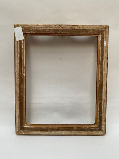null Wooden frame and gilded stucco 

Louis XV style, 20th century 

40 x 31.5 x...