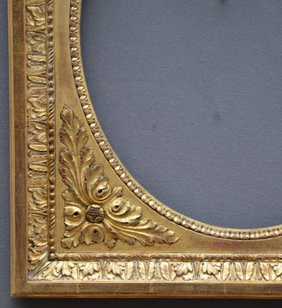 null Oval view wooden frame with golden paste and oval view oval frame decorated...