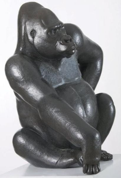 JACQUESSON Florence (née en 1962) Gorille des plaines Bronze à patine noire et blanche,...