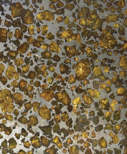 null Très importante et remarquable tranche de météorite Fukang. Classification:...
