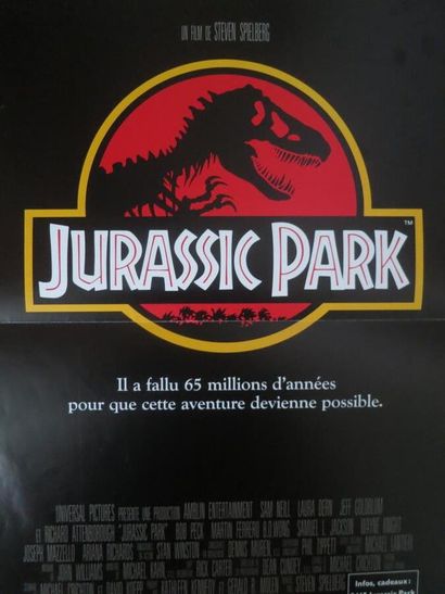 null Steven Spielberg (réalisateur)

Neuf affichettes 0,40 x 0,60 m:

-Jurassik Park

-Le...