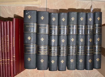 null Voltaire oeuvres huit volumes

+ "32 cites et monuments" Ed. Tour et globe de...