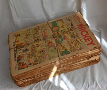 null Important lot of Mickey newspapers, dated from 1924 to 1940