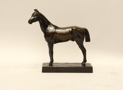  DUBUCAND Alfred (1828-1894) 
Horse at a standstill 
Bronze with black brown patina...