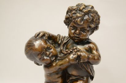  School of the XIXth century 
Children bickering 
Bronze with brown patina on a rectangular...