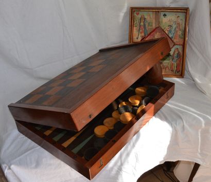 null Backgammon and checkers, veneered; Yellow Dwarf game