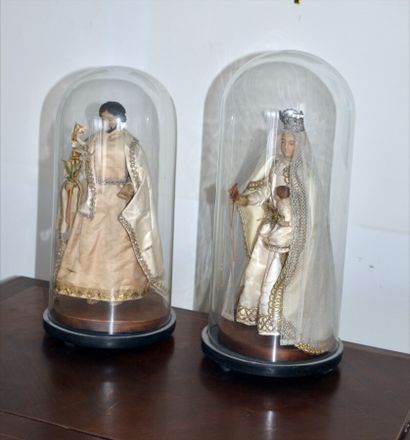 nt en Saint Joseph et la Vierge Marie et l'Enfant en cire polychrome habillés, XIX...