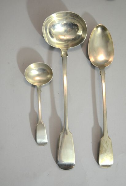 null silver cutlery set, plain pattern, comprising

twelve pieces of cutlery

twelve...