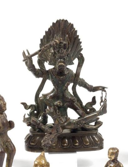 null COUPLE en bronze représentant deux divinités s'emboîtant Travail Tibétain Haut:...
