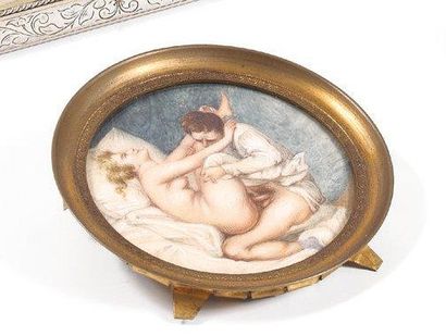 ÉCOLE FRANCAISE vers 1900 La chevauchée vigoureuse Miniature ronde Diam.: 5,5 cm