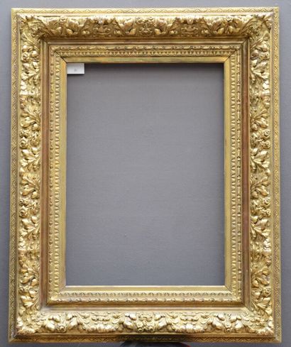 null Large wooden and gilded stucco FRAME called Barbizon (chips and missing)

XIX

79,5...