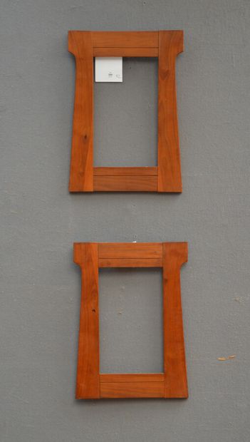 null PAIR OF FRAMES with cherry wood tabernacle 

Circa 1900

25 x 15 x 5,5 cm