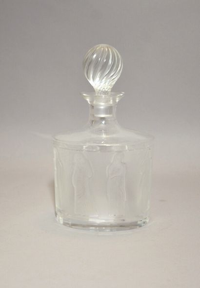 null LALIQUE France

Whisky decanter, antique women's model, in blown glass, pressed...