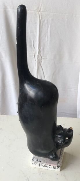 LHOSTE

Cat, right tail

Patinated and annotated...
