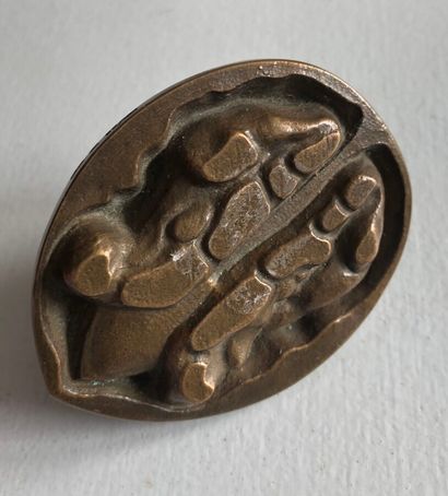 null LHOSTE

Half nut

Bronze signed, EE/100, dated 1981, Paris mint edition

Length:...
