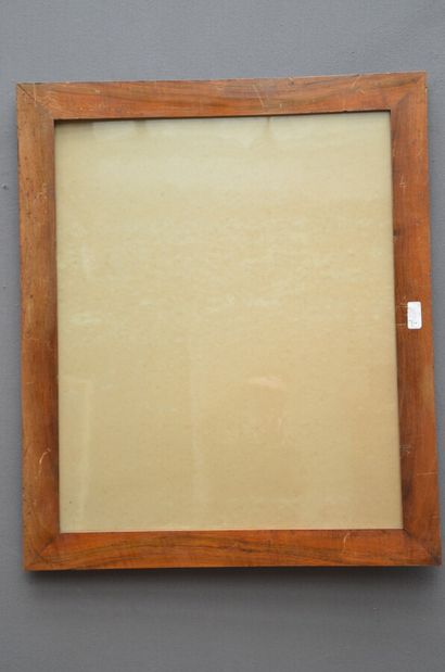 null PAIRE de BAGUETTES en noyer à profil plat.

Fin XIXème siècle

61,5 x 50 x 5,5...