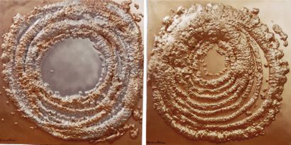 GIOVANNA TOMASI (1958). L'eau de Mars, 2004. Au soleil, 2004. Deux techniques mixtes...