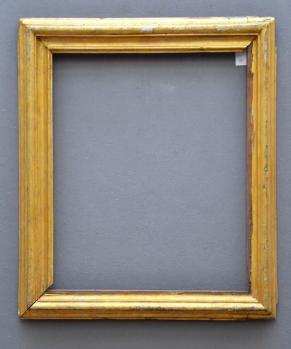 null CADRE en bois a large moulure dorée.

XVIIème siècle.

73 x 59 x 9 cm

(Manques...