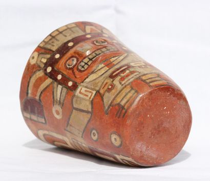 null Kero cylindrical decorated with one of the main divinity of the Andean mythology:...
