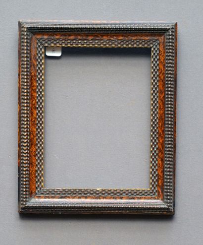 null FRAME in bramble veneer with guilloche and wavelet decoration. 

Netherlands...
