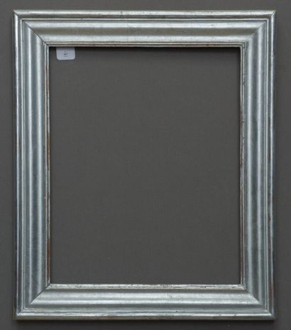 null CADRE en bois mouluré, argenté.

Italie XIXe

Dim : 51 x 41 x 7.5 cm.
