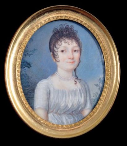 ÉCOLE FRANÇAISE - vers 1800 Portrait de femme de face, à mi-corps. Elle porte une...