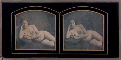 Maison Gouin (attribué à) Etude de nu, c. 1850-1860. Jeune femme nue allongée sur...