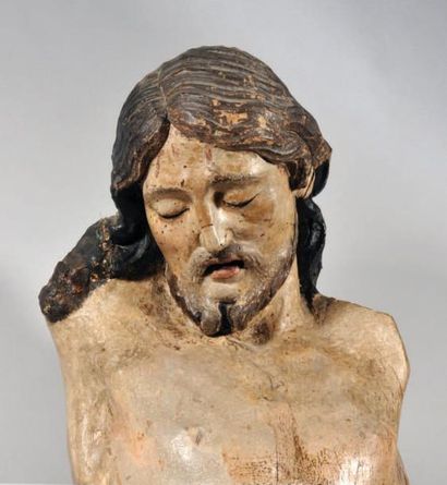 Buste de Christ en bois polychrome. Tete...