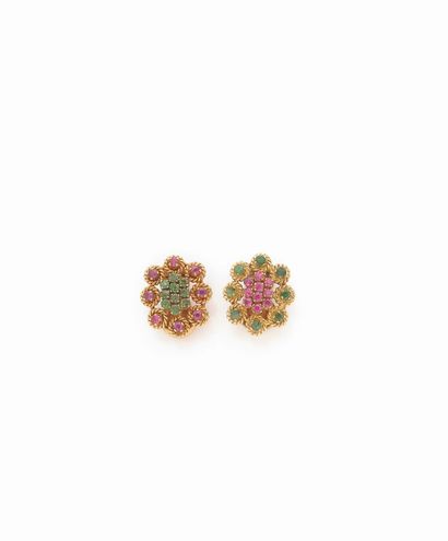 null PAIR OF EARRINGS 
in 18 K yellow gold with alternating rubies and emeralds.
Circa...