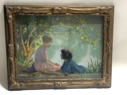 null THIBESART Raymond (1874-1968)
Lovers' rendezvous
Pastel on paper signed in lower...