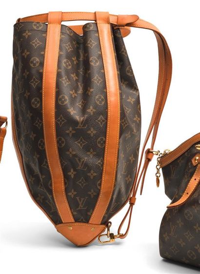 null LOUIS VUITTON by Roméo GIGLI
Backpack in monogrammed canvas and natural leather,
Limited...