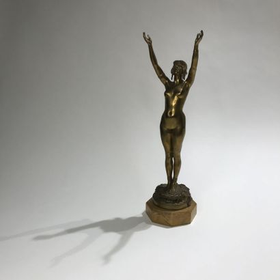 null Paul Eugène BRETON (1868 - 1933)
Salambô 
Bronze à patine dorée 
Titré et signé...