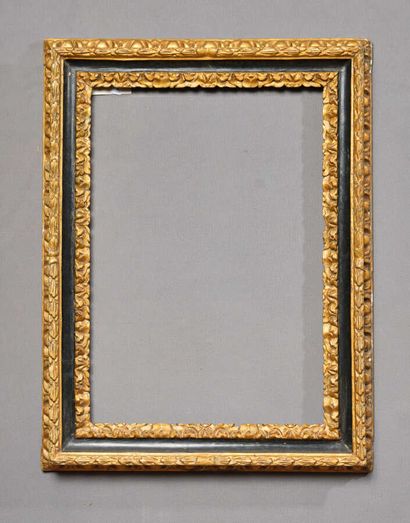Carlo Maratta frame in molded wood, suculpté...