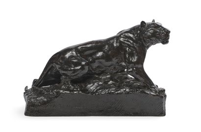 null Johan-Axel WETTERLUND (1858-1927)
Tigre rugissant 
Bronze à patine brun rouge,...