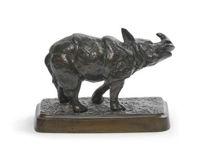 null Antonio AMORGASTI (1880-1942)
Rhinocéros Indien
Bronze à patine brun sombre...