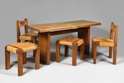 null Pierre CHAPO (1927-1986)
Paire de chaises de modèle "S11" en bois d'orme massif,...