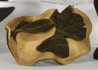 null Chapeau de petite fille en paille à passe doublé de velours vert bronze et gros...