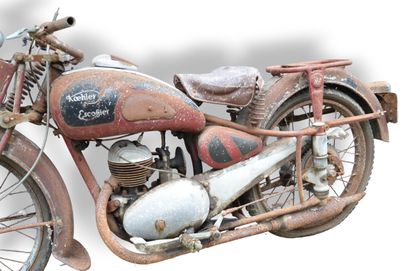 null KOEHLER ESCOFFIER S6V 125cc 1950
Équipée d'un moteur Villiers non bloqué 
Fourche...