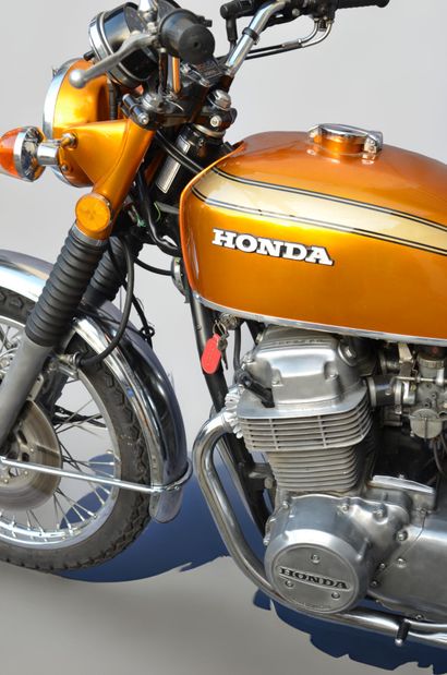 null HONDA CB 750 FOUR K2 1974 
Candy gold color 
Odometer reading : 2197 km 
Complete...