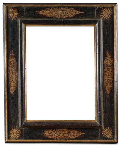 FRAME 
cassetta with reversed profile in...