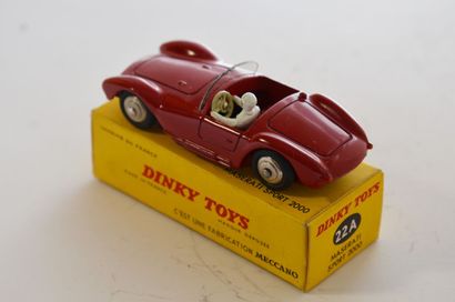 DINKY TOY 22A Maserati sport 2000, rouge,...