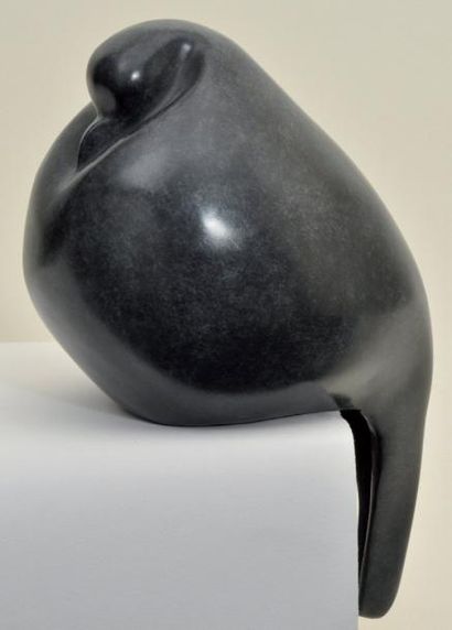 FONTAINE Pascaline (née en 1965) Pigeon Bronze a patine gris bleu, signe et numerote...